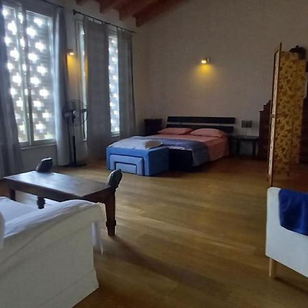 Casa In Campagna _Lori Вольта-Мантована Екстер'єр фото